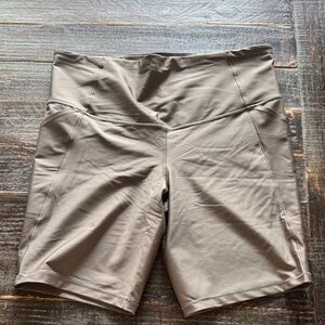 all in motion High-Rise Bike Shorts in Taupe